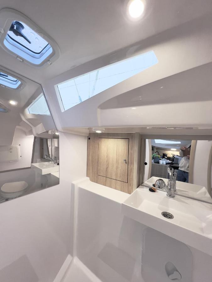 Hausboot Segelyacht Nui Hotel Burgtiefe auf Fehmarn Buitenkant foto